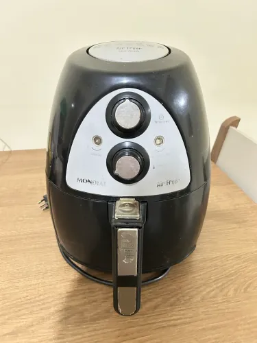 Air Fryer Mondial 3.2L - Funcionando Perfeitamente (Com Marcas de Uso)