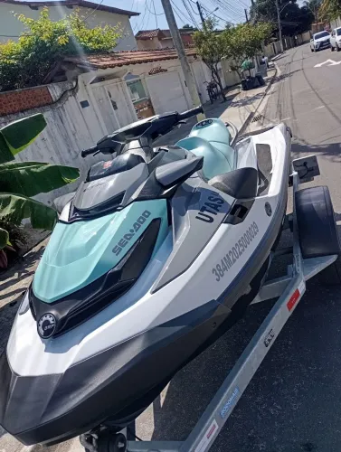 Jet ski sea doo GTX 130 pro
