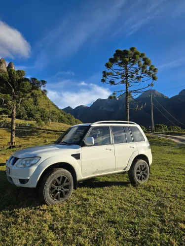 Mitsubishi Pajero TR4 2.0 Flex 16V 4X2 Aut. 2014