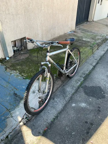 Bicicleta bom estado