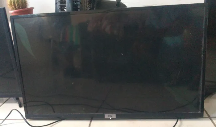 Vendo Smartvs COM Defeito