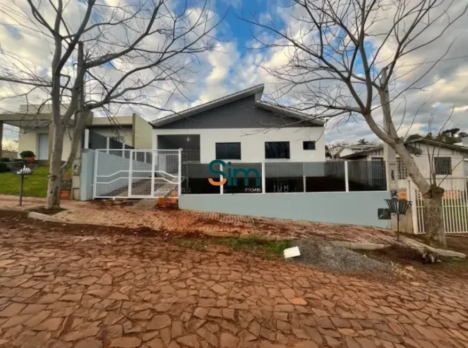 Casa para Aluguel no Trevo, Chapecó/SC | 3 Quartos (1 Suíte)