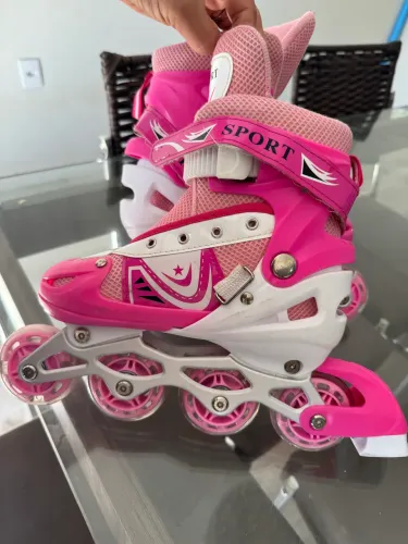 Vendo Patins e bicicleta infantil menina