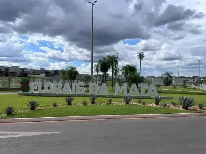 Casa de Alto Padrão à Venda Condomínio Florais da Mata codigo: 345268
