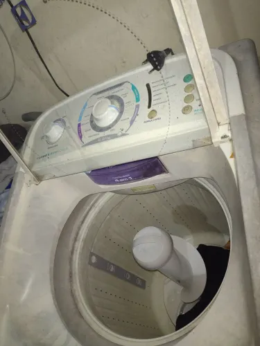 Vendo máquina de lavar Eletrolux 8k