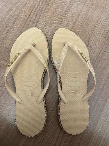 Havaianas dourada