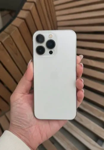 iPhone 15 Pro Branco 128 GB 6 meses de garantia
