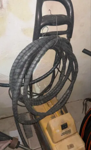 Lava jato alta pressão Karcher HD 585