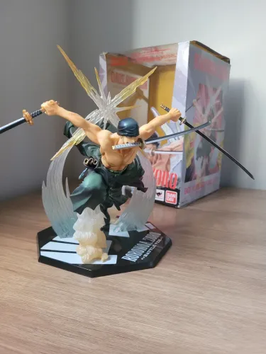 Roronoa Zoro One Piece Figure Action Bandai Figuarts Zero