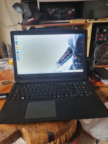 Acer i3 SSD NVME 256GB 12 RAM ÓTIMO DJ