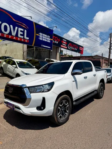 Toyota Hilux CD SRV 4X4 2.8 TDI Diesel Aut. 2017