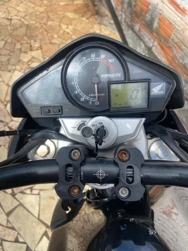 Cb 300 2011