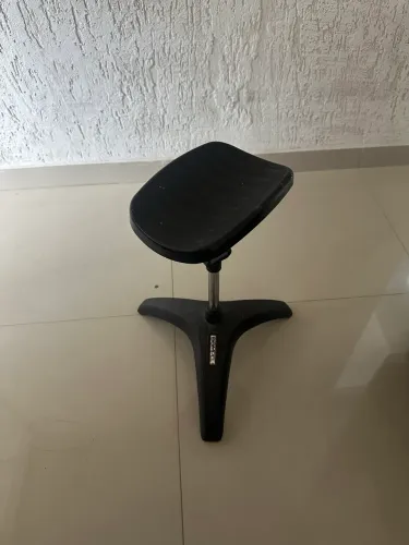 Carrinho para manicure 