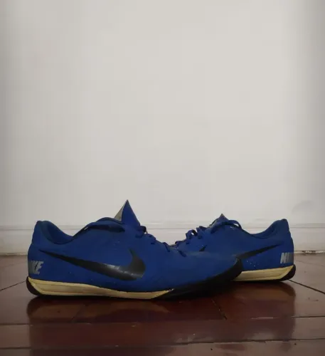Chuteira Futsal Nike Beco Azul - Tamanho 43