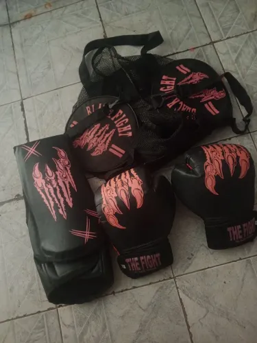 Kit muay Thai Luva+Caneleira 