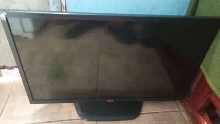 Vendo TV não é smartv 