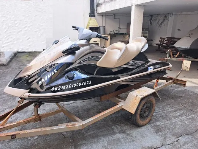 YAMAHA VX CRUISER - 2010