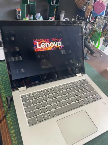 Notebook Lenovo Yoga 520 2 em 1 i5 7ª Geração SSD 128GB + HD 1TB