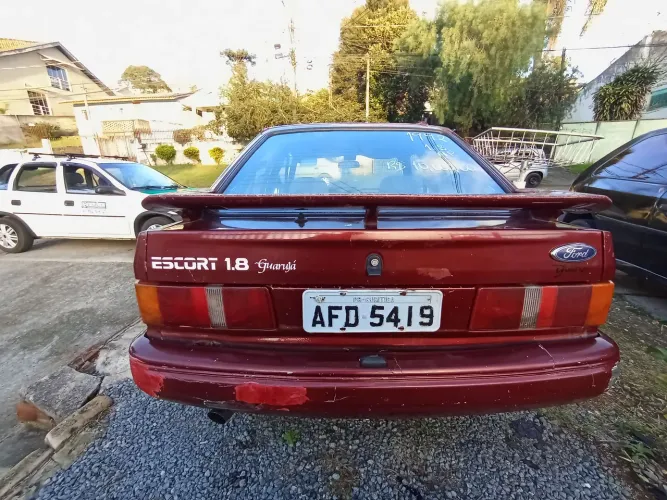 Ford Escort Guarujá 1.8 4P 1992