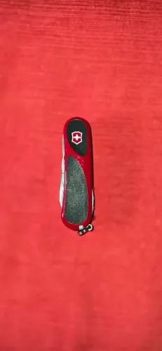 canivete suíço VICTORINOX evogrip