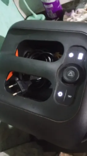 Tenho um som jbl pra vender