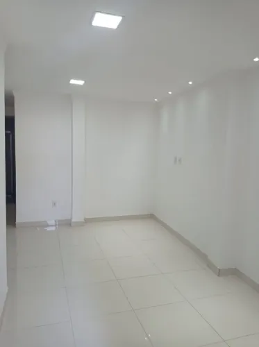Casa para Aluguel em Itapuã - Excelente Localização!
