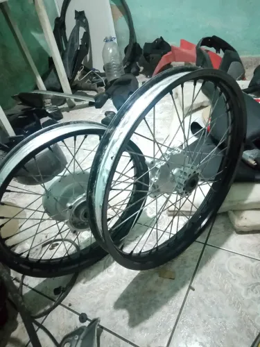 par de rodas