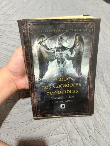 LIVRO - Códex dos Caçadores de Sombras
