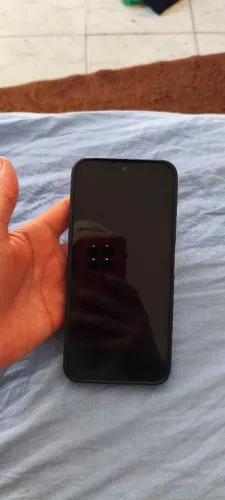 Celular novo muito bom