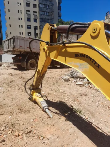 Rompedor hidráulico SB302 Atlas Copco