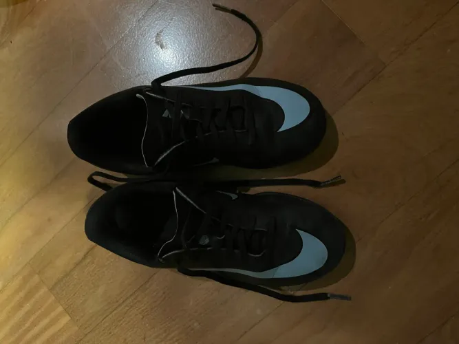 Chuteira Messi