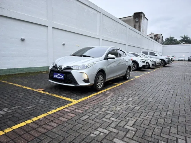 Toyota Yaris XS Sedan 1.5 Flex 16V 4P Aut. 2024