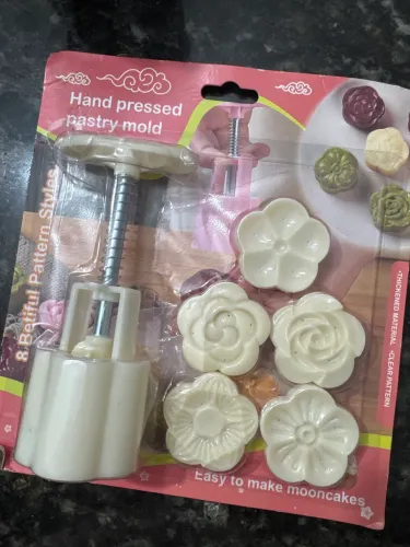 Kit ejetor com 5 moldes flor para Doces 