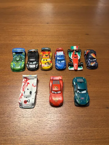 coleçao carros disney