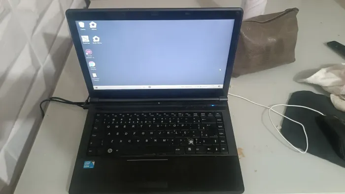 Notebook core i3