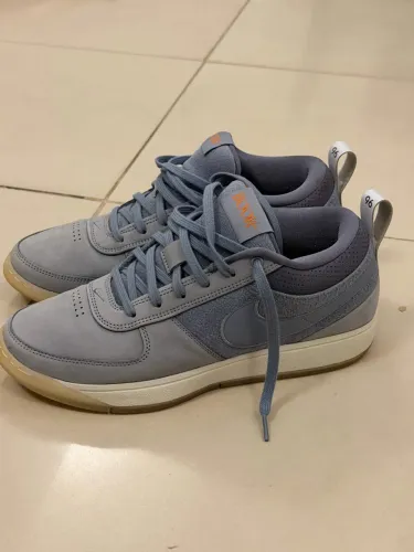 Nike book 1 seminovo tamanho 43