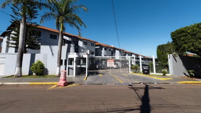 Apartamento no Residencial Martinica