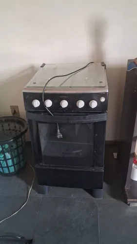 Vende se fogao itatiaia
