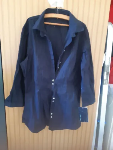 Blusa camisa  da zara nova com etiquetas  tamanho, P
