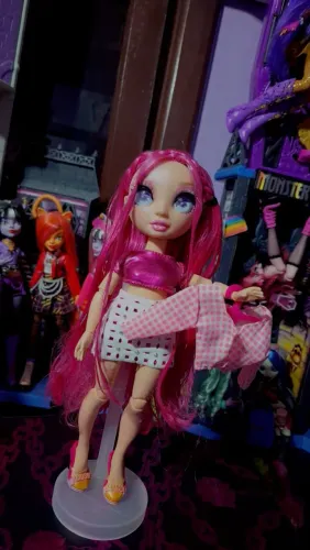 Rainbow High Stella Monroe