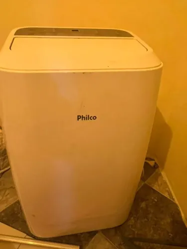 Ar-condicionado Philco Portátil 12000BTUs Frio 2100<br><br>110