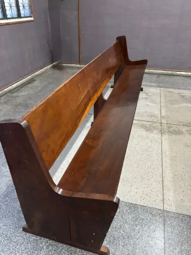 BANCOS DE MADEIRA DE LEI