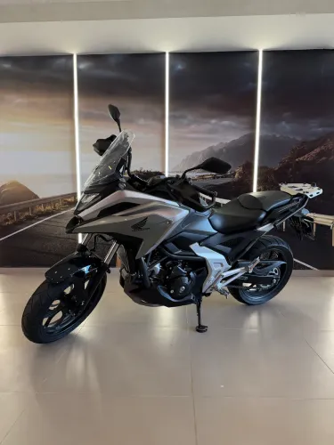 Honda NC 750X DCT Automática 25/25