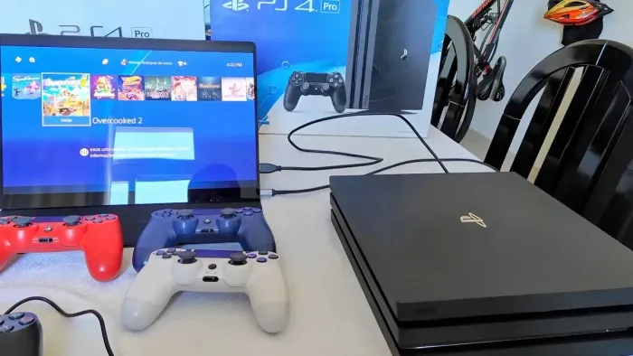 Ps4 Pro 1Tb 2 controles