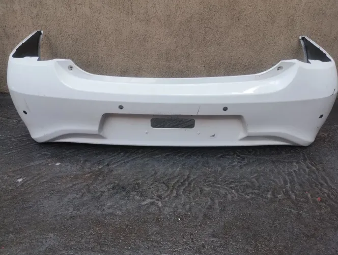 ETIOS SEDAN PARA-CHOQUE TRASEIRO 