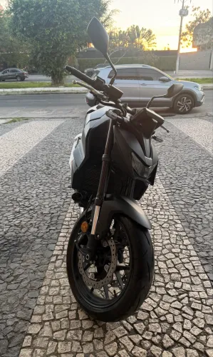 CB Hornet 750 2026 apenas 2.000km