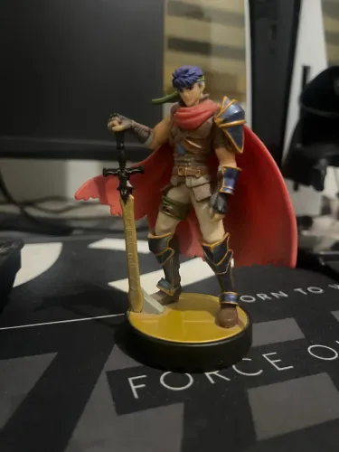 Ike amiibo