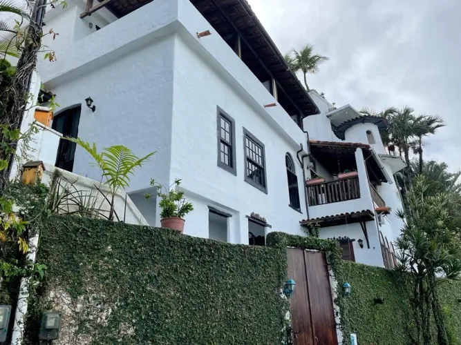 Casa à venda em São Conrado/RJ - 442m² - Estilo Mediterrâneo