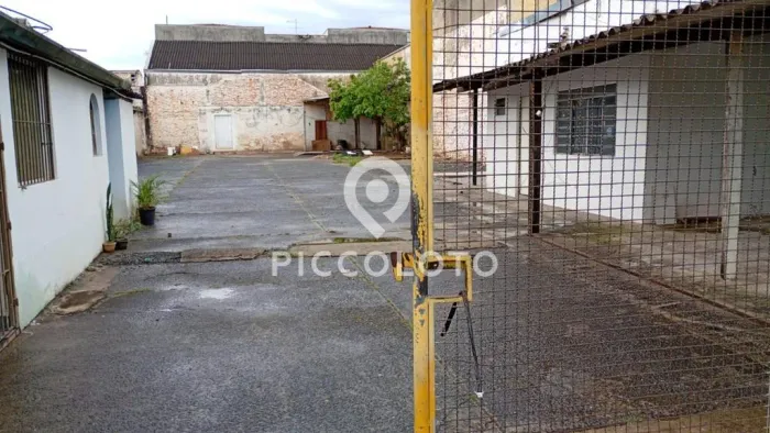 Terreno à venda em Campinas, Vila Industrial, com 818.13 m²