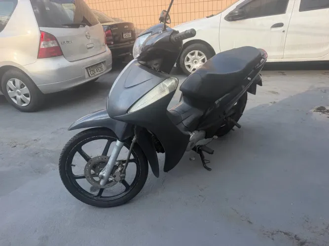 BIZ 125 EX A MAIS BARATA DO OLX